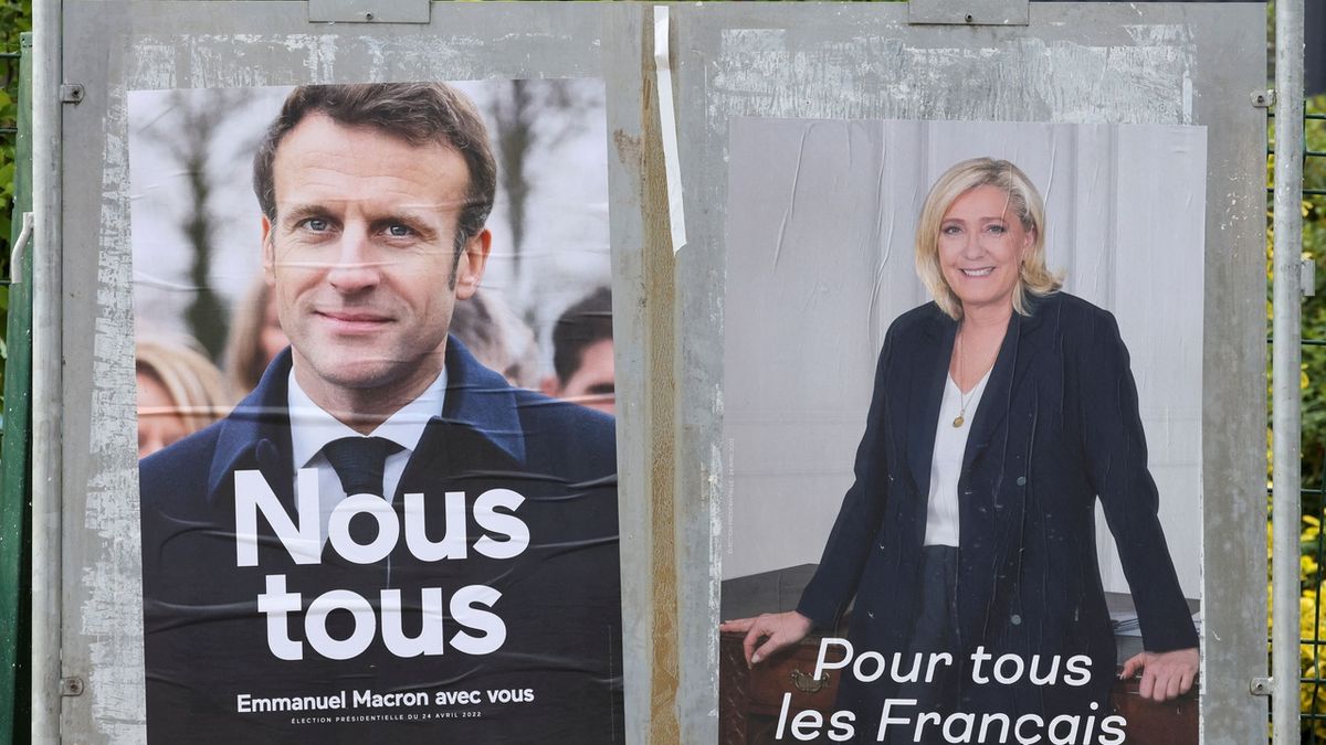 Francouzi volí nového prezidenta